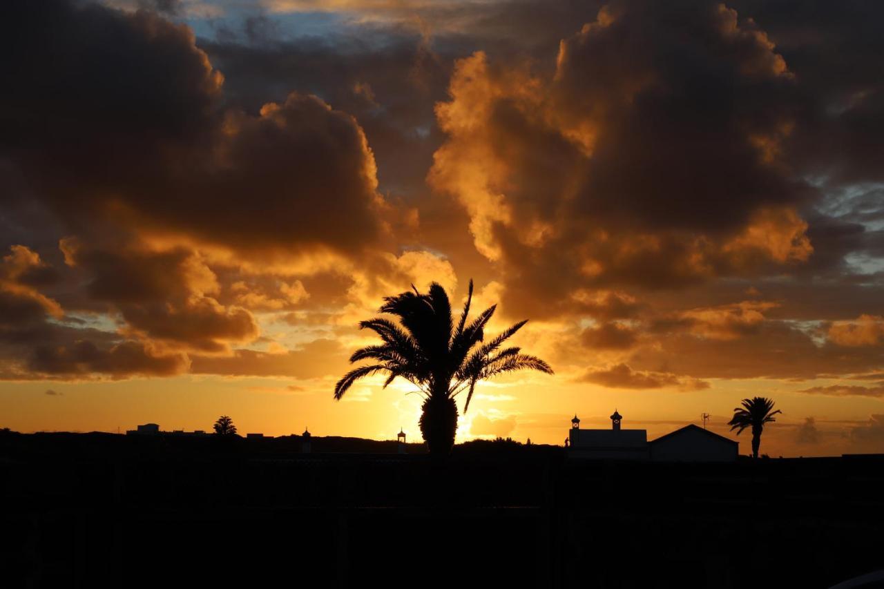 Sun, Relax & Lava, Free Wifi 600Mb, Bbq Villa Tinajo Buitenkant foto